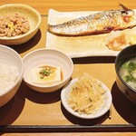 やよい軒 - 料理写真: