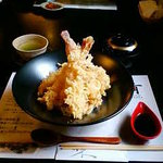 Sumibi Kurabu Sakana - ランチ：海の幸 天丼（魚貝5点盛）