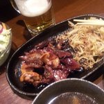 日替ランチ600円と生ビール250円
