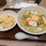 551蓬莱 - 料理写真: