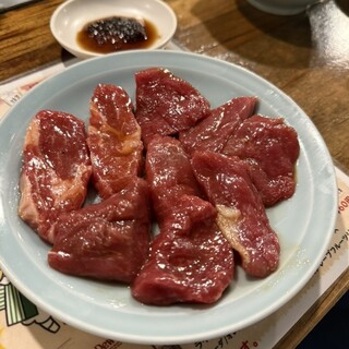 草原の羊_1