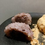 柿安口福堂 - 雑穀おはぎの断面