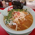 ラーメン山岡家 - 料理写真:豚バラなんこつラーメン。