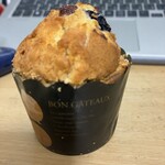 クーネルベーカリー - 料理写真:ブルーベリーマフィン(300円）
