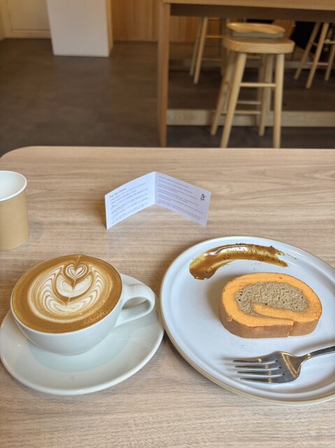 BLOOM.by SWELL COFFEE ROASTERS （ブルームバイスウェルコーヒー