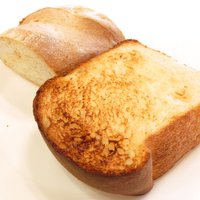 タピルージュ - ランチコース 2090円 のパン