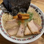麺志 - ラーメン志¥900