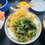 御食事処 たこ八 - ミニ天丼