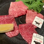 松阪牛炭火焼肉 東海亭 - 