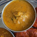 デヴィ コーナー - チキンカレー