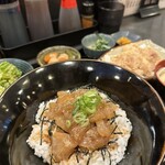 山陰鮮魚とわら焼き 隠岐楽 - 