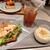 ベーカリーカフェ C - 料理写真:ハムとカマンベールチーズのクロワッサンサンド・冷製ヴィシソワーズスープ・アイスティー
