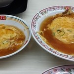 餃子の王将 - 天津飯と天津飯S