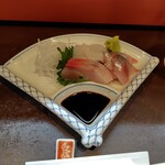 呑喰処 やまいち - 刺身盛り合せ