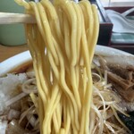 みんみんラーメン - 麺リフト
