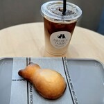 BROWN TABBY - レモンケーキ、大好きなんです。アイシングはしっかり酸っぱくサクッと、中はフワフワでめっちゃ美味しい♪
