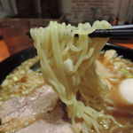 独歩 - ツルシコ縮れ麺