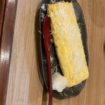 地鶏と旬菜 いとう - 少し甘めのだし巻き玉子です。