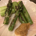 番屋ながさわ - アスパラ焼き