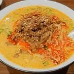 金須屋 担担麺 梨圓