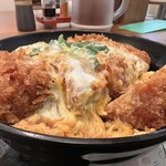 あーはらへった - 料理写真:カツ丼950円