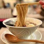 MENSHO - 醤油らぁ麺 味玉のせ