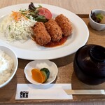 キッチン トモエ