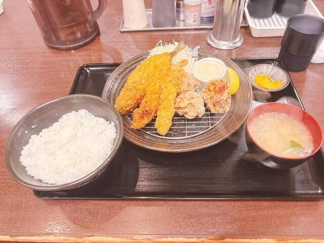 定食 吉田屋 - 東新潟/食堂 | 食べログ