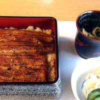 鰻割烹 伊豆栄 本店 - うな重(梅)4,860円