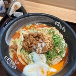 はなまるうどん - 料理写真:温玉ごま担々