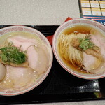 中華そば よしかわ - 料理写真: