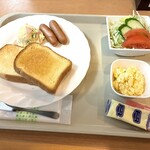アパホテル - 料理写真:朝食セット 何種類かあってほしい…