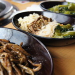 焼肉きんぐ 吉田店 - ナムルにハマった