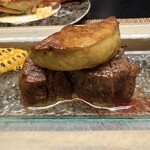 日光星の宿　宵むらさき - とちぎ和牛ヒレ肉とフォアグラのポワレ