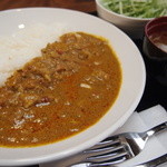 ドライブイン赤尾(仮) - 主人はカレーを食べました