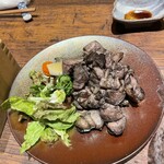 越前鮮魚と炭火焼き 炭と魚 - 国産親鳥の黒焼き❤︎