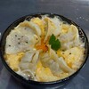 はまちゃんぎょうざ - はまちゃん水餃子の鉄鍋焼餃子880円…水餃子の焼餃子www