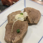炭火焼肉 牛和鹿 - 
