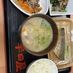 大衆食堂 半田屋 - 料理写真: