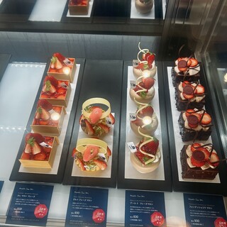 Review list : Masahiko Ozumi Paris - Temmabashi/Cake | Tabelog