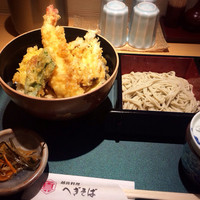 新潟名物 布のり蕎麦とおいしい酒菜 きなせや. 赤坂割烹店 - 