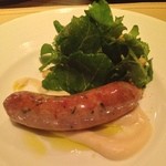 カーサ・デル・チーボ - 奥入瀬ガーリックポークで作った 山菜香る 春のサルシッチャ ふくだちのサラダと