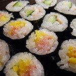 Kakiya Sushi - とろたく巻き＆えびきゅう巻き