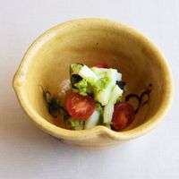 烏賊とトマトの青豆和え
