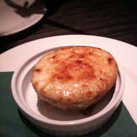 grigio la tavola - 