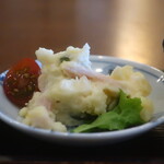 釜めし菜時記 さき亭 - ミニトマトとポテトサラダ