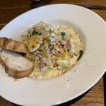 ポルスカフェ - バケットとパスタ