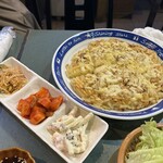 ジャガルチ市場 - 