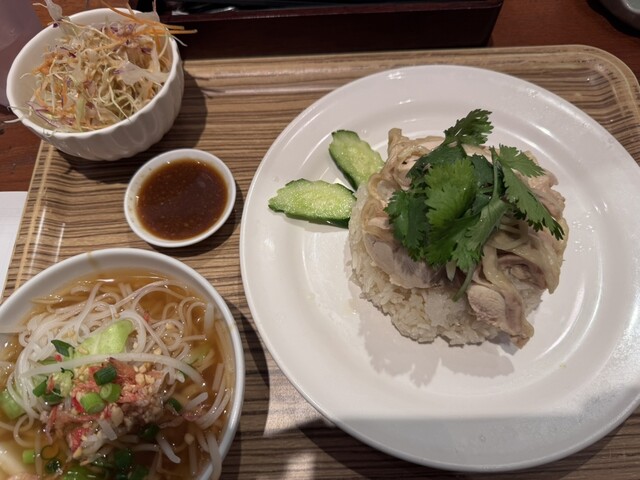 サイアムセラドン 品川店 - 高輪ゲートウェイ/タイ料理 | 食べログ