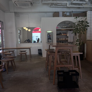 THE CITY DONUTS AND COFFEE_2